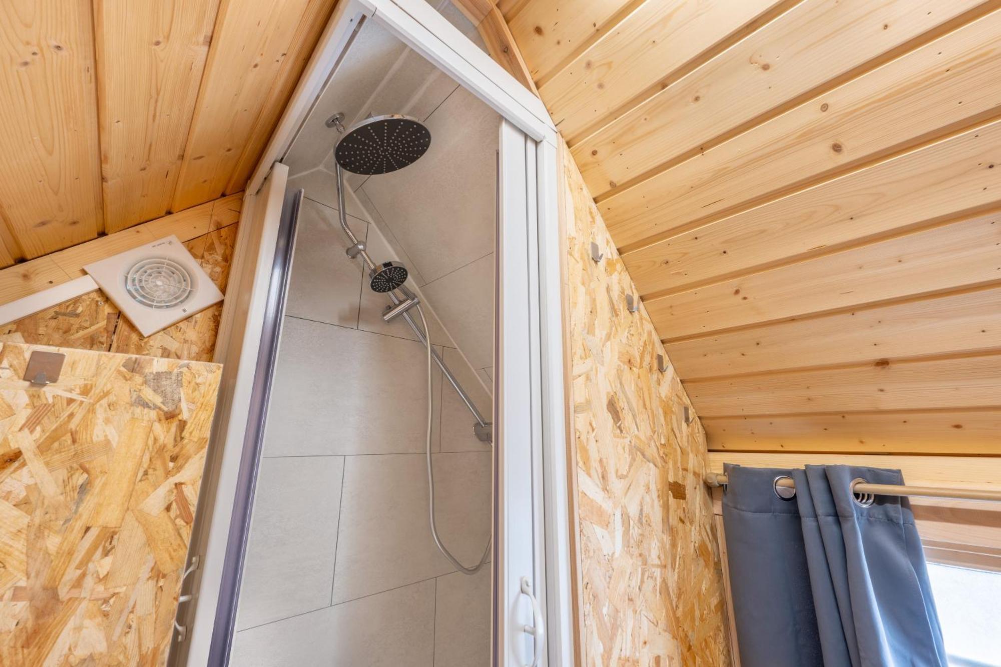 Logements Insolites A La Ferme - Yourte, Kota Ou Pod Farbus Phòng bức ảnh