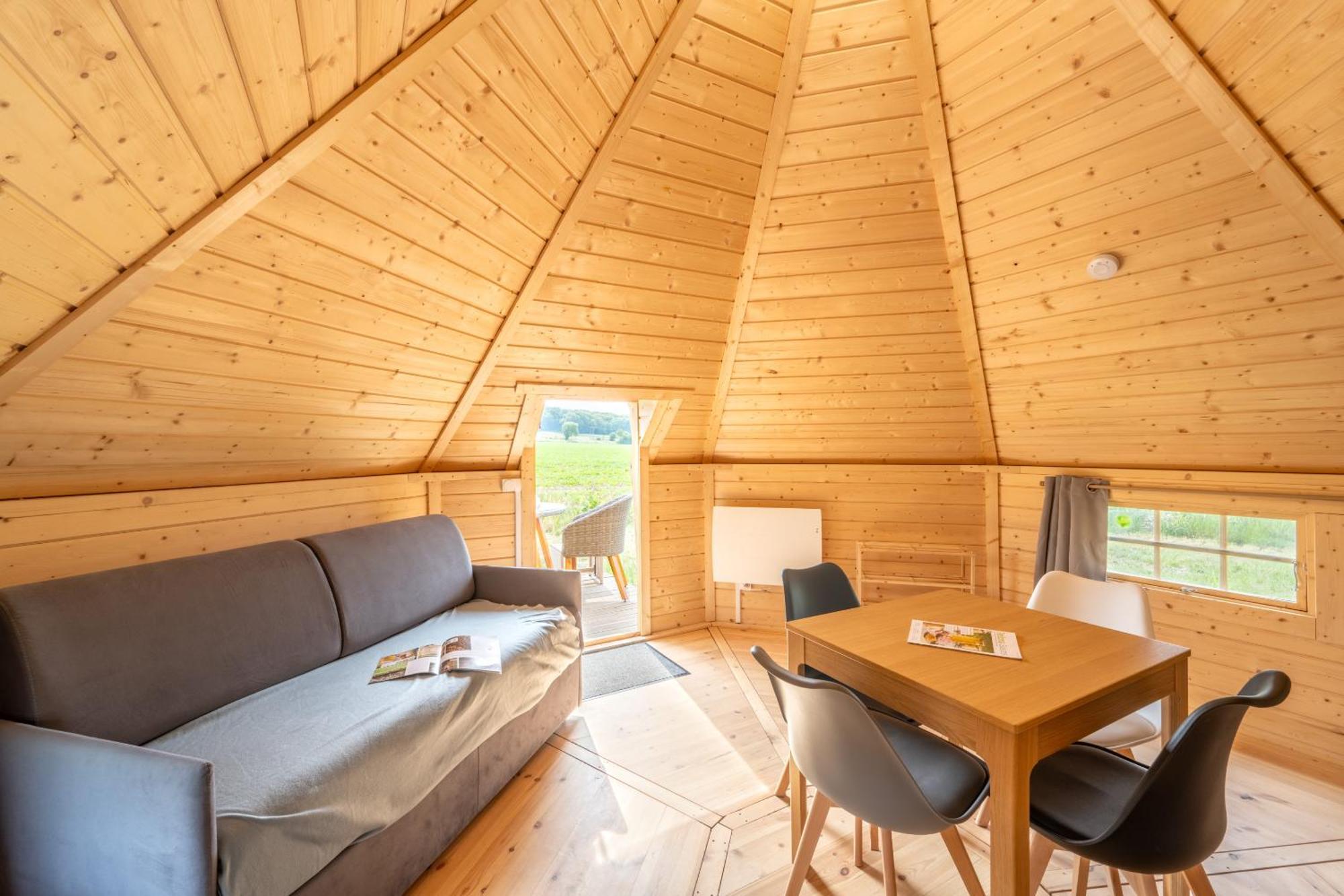 Logements Insolites A La Ferme - Yourte, Kota Ou Pod Farbus Phòng bức ảnh