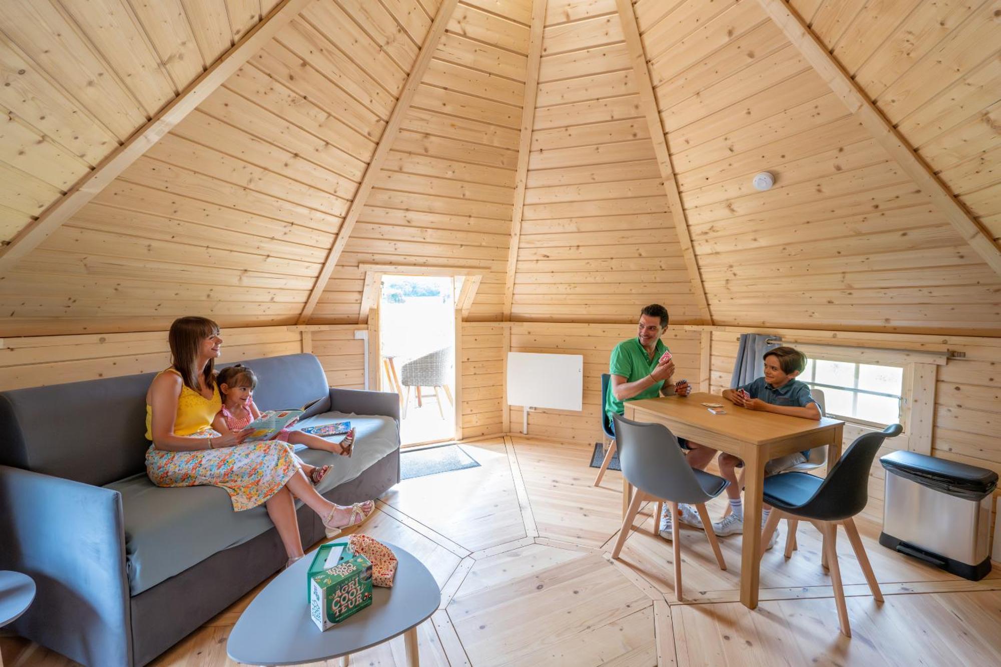 Logements Insolites A La Ferme - Yourte, Kota Ou Pod Farbus Phòng bức ảnh